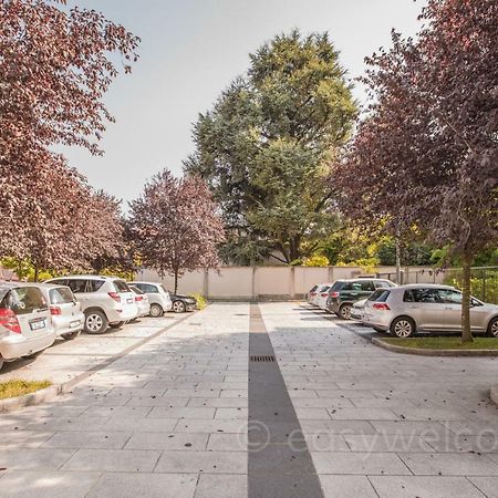 Easy Welcome Casa Rosada Apartman Nova Milanese Kültér fotó