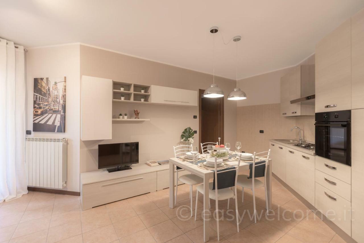 Easy Welcome Casa Rosada Apartman Nova Milanese Kültér fotó